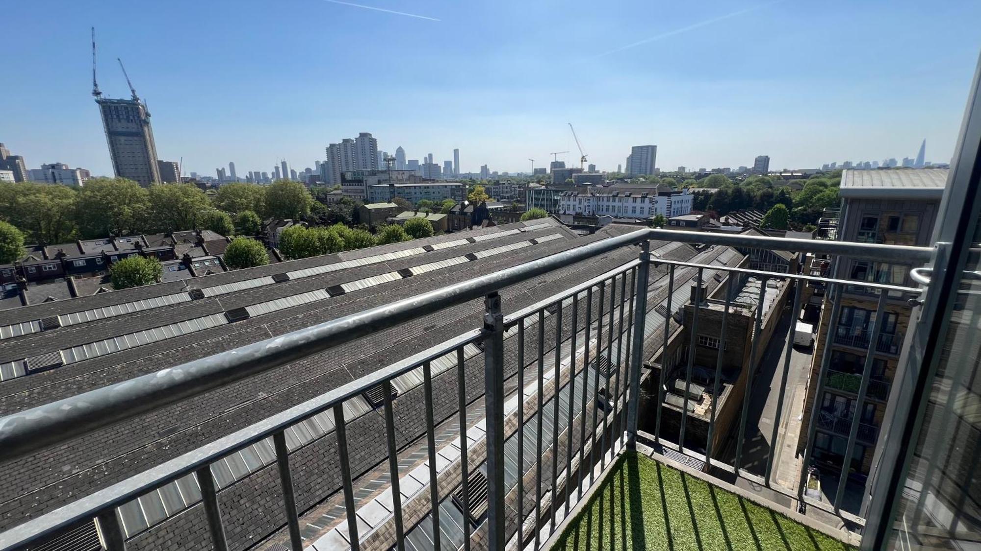 Sunset Heights Bright 2br With Views And Free Parking Apartment London